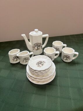 Vintage  1980s Woolworth Owl China Toy Tea Set
